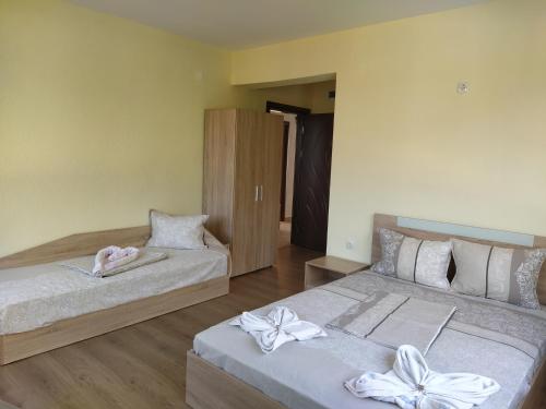 Guest House Proynovi