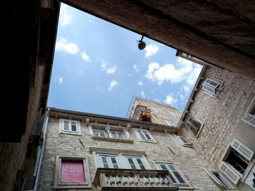 Gothic Palace Heritage - image 7