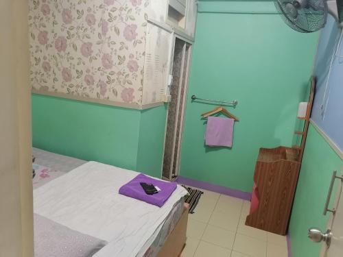 กอล์ฟ​&กิ๊ฟ​โฮม in Samo Khae