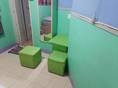 กอล์ฟ​&กิ๊ฟ​โฮม in Samo Khae