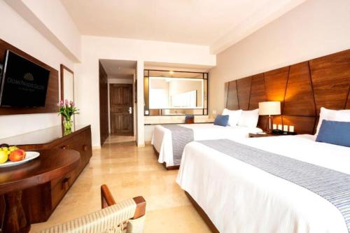 1 queen bed