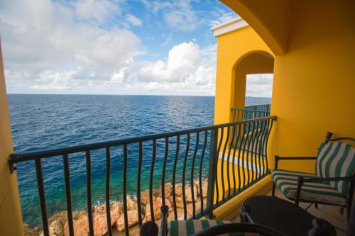 The Royal Sea Aquarium Resort in Marie Pampoen