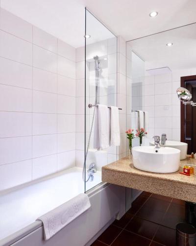 Metropolitan Hotel Sofia, a member of Radisson Individuals, Sofia (photo 6)