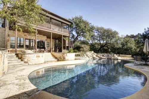 Bear Creek Modern in Austin, USA