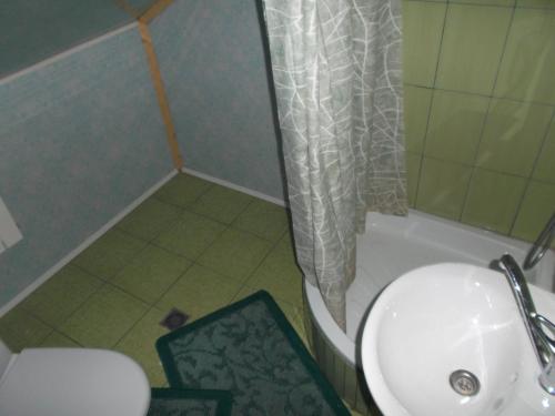 Double Room image 8