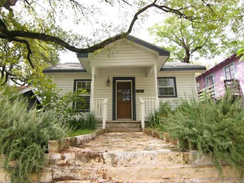 Clarksville Cottage in Austin, USA
