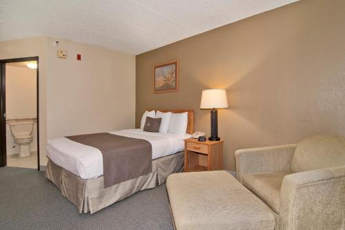 1 queen bed