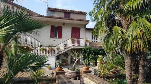 B&B il giardino di Eolo in П'єтрамелара