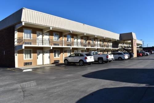 Inn of Lenoir Motor Lodge - Knoxville