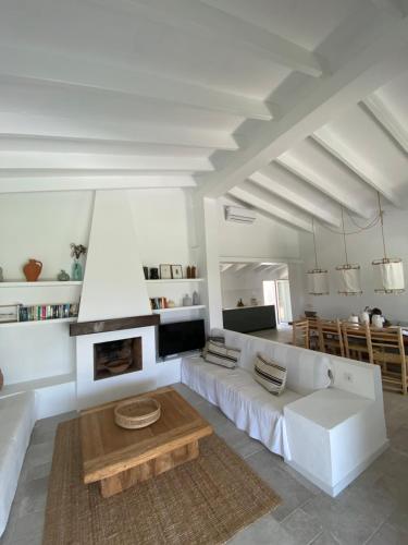 BiniFa - Lovely luxury villa few steps from the sea, Binibeca (zdjęcie 9)