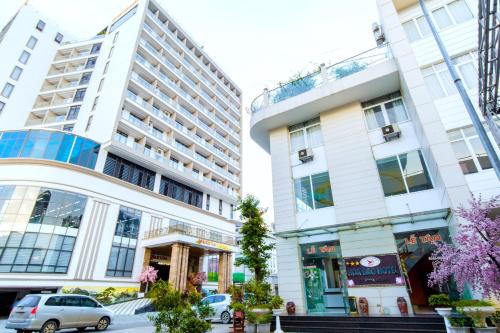 Sakura Hotel - 숙소 외관