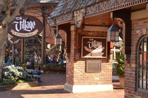 Downtown Gatlinburg Gem 102 - Walk to the Shops & Trails Downtown Gatlinburg Gem 102 - Walk to the Shops & Trails