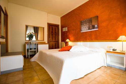 Hotel Roma – Pisa, MN