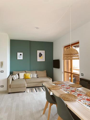 Happy Guest Apartments - Bella Vista in Riva di Solto