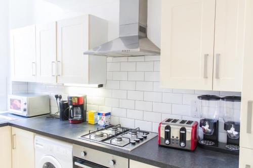 Mansion House with Spacious Apartments close to Excel London and CanaryWharf