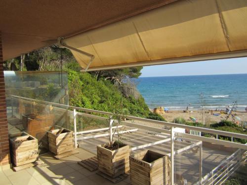  Mora Paradise Complex In Front Of Tarragona Beach in La Mora