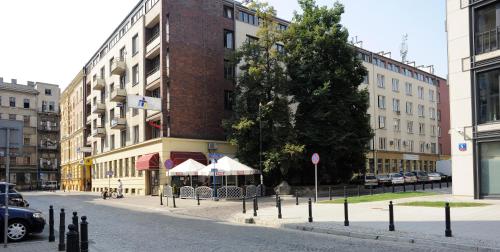 eMKa Hostel – Warsaw, AL