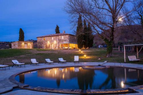 Podere La Piscina- Acqua Termale e Relax gîte à louer Vivo d'Orcia
