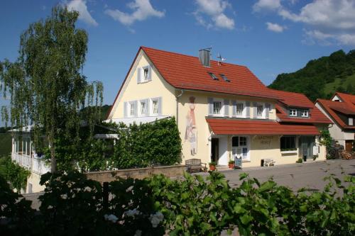 B&B Löwenstein - Landhaus Hohly - Bed and Breakfast Löwenstein