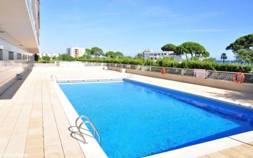 Apartamento playa Cambrils edificio Torresol