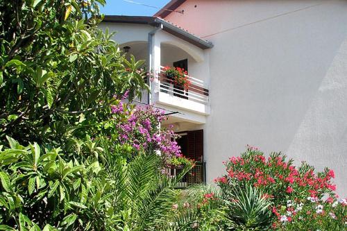 Apartments with a parking space Rabac Labin - 7622 - image 13