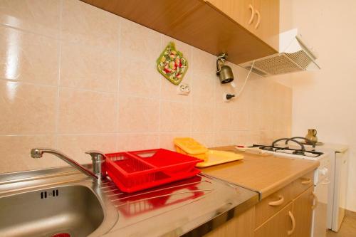 Apartment Milna 2461c