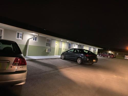 Red Carpet Inn and Suites Wrightstown