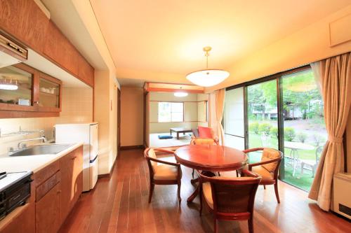 Two-Bedroom Cottage - Annex