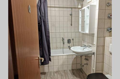 ideale Messe/Airport Wohnung 15min Fahrtweg