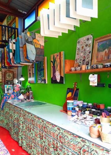 Gumpor Art Studio in Mae Lao