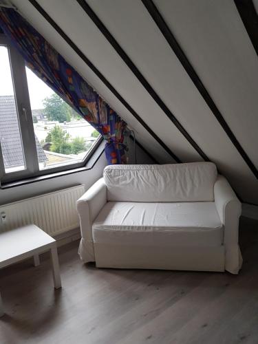 Messezimmer am Thewissenweg, Düsseldorf (foto 4)