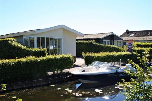 Resort Venetie Chalet nr.42 in Giethoorn