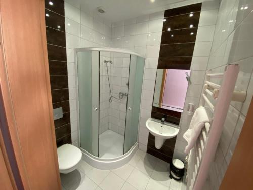 Hotel Tequila - image 12
