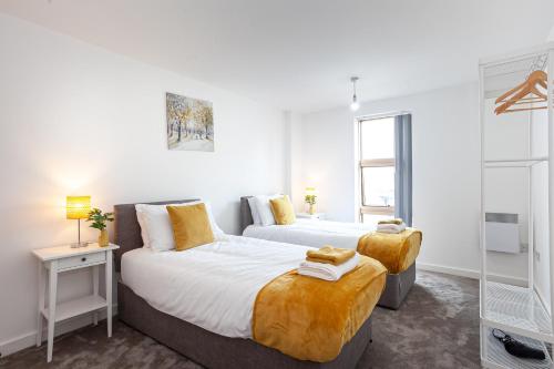 Luxury 2-bedroom 2-bathroom Apartment & Balcony, Ancoats, Greater Manchester