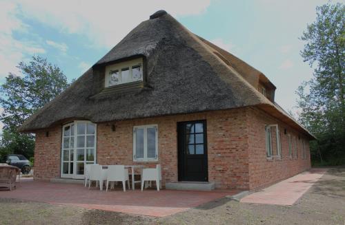 Muhlen Kate St. Peter Ording 6.6km von Tetenbüll entfernt