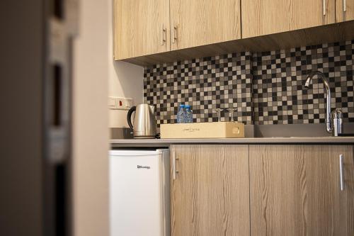 Jimmy's Suites - image 13