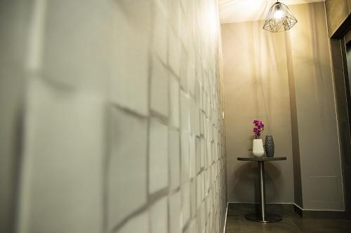 Jimmy's Suites - image 3