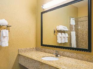 La Quinta Inn & Suites by Wyndham Port Lavaca