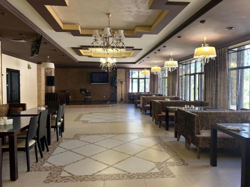 Гостиничный Комплекс Grand Hotel - image 2