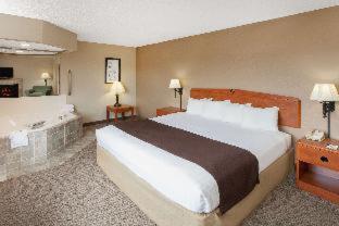 AmericInn by Wyndham Greenville - Hotel