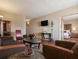 Ramada by Wyndham Toms River