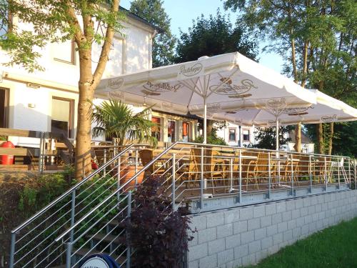 陽台/露台, Landgasthof Zur Post, Hochwälder Radstation (Landgasthof Zur Post, Hochwalder Radstation) in 濱湖克爾