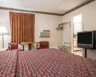 Malone Inn — Photo 2