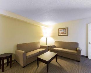 MainStay Suites Knoxville