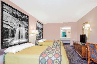 Super 8 by Wyndham Columbia, Columbia (photo 10)
