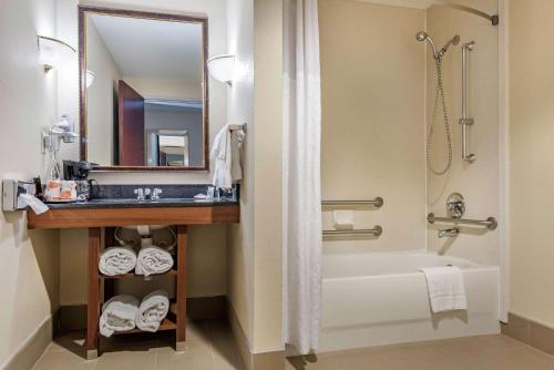 Comfort Suites Cincinnati Airport