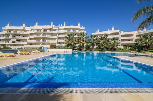 Luxury Apartment in São Rafael