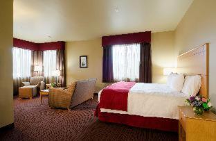 Best Western Golden Prairie Inn and Suites