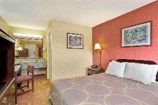 Super 8 By Wyndham La Marque Tx/Texas City Area