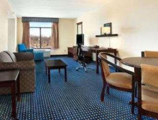 Comfort Inn & Suites Voorhees/Mt. Laurel